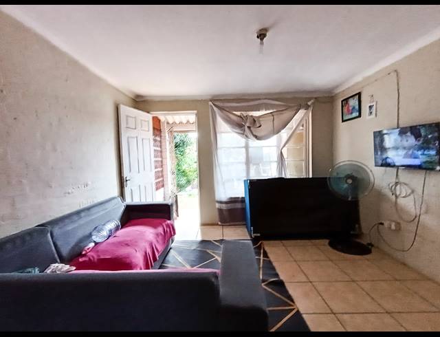 3 BEDROOM HOUSE FOR SALE IN ROCKFORD